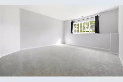 2558 Hatfield Court, Elgin, IL 60123 - Photo 19