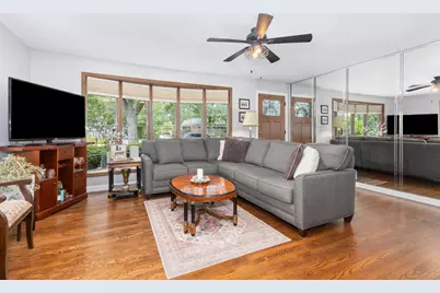 12121 S Nagle Avenue, Palos Heights, IL 60463 - Photo 5