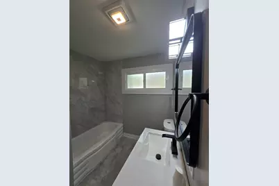 [Address not provided], Markham, IL 60428 - Photo 9