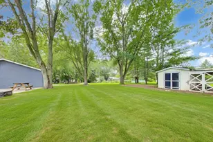 39104 N Balboa Dr, Lake Villa, IL 60046 - Photo 19