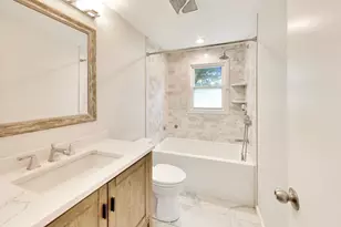 39104 N Balboa Dr, Lake Villa, IL 60046 - Photo 9