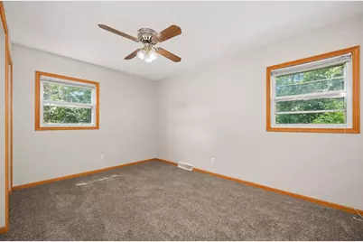 15 N Prairie Street, Cortland, IL 60112 - Photo 7