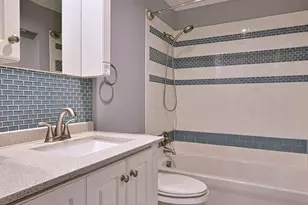 230 N Walnut St, Bensenville, IL 60106 - Photo 19