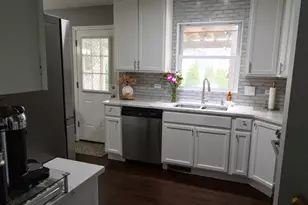 1484 Royal Blvd, Elgin, IL 60123 - Photo 7