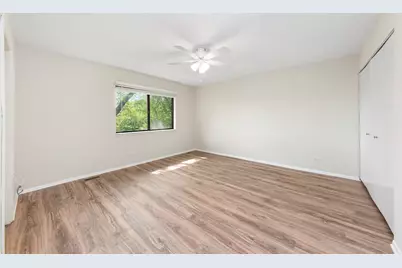 7346 Country Creek Way #8, Downers Grove, IL 60516 - Photo 15