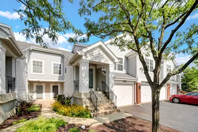 2290 Scott Lane #2290, Aurora, IL 60502 - Photo 3