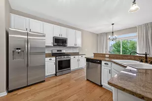 3013 Tangley Oaks Trail, Lisle, IL 60532 - Photo 13