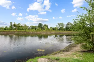 553 Wolverine Dr, Aurora, IL 60502 - Photo 25