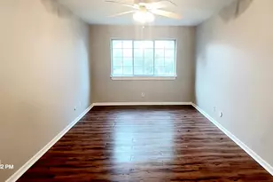1100 N Farnsworth Ave, Aurora, IL 60505 - Photo 17