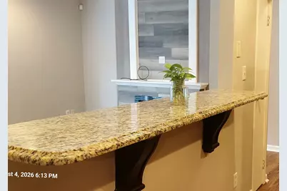 1100 N Farnsworth Avenue #2F, Aurora, IL 60505 - Photo 9