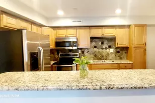 1100 N Farnsworth Ave, Aurora, IL 60505 - Photo 15