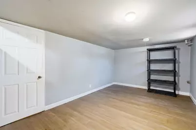 9631 S Jeffery Avenue, Chicago, IL 60617 - Photo 13