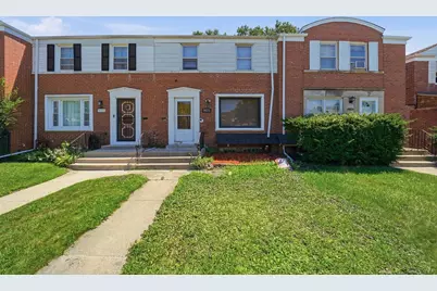 9631 S Jeffery Avenue, Chicago, IL 60617 - Photo 1