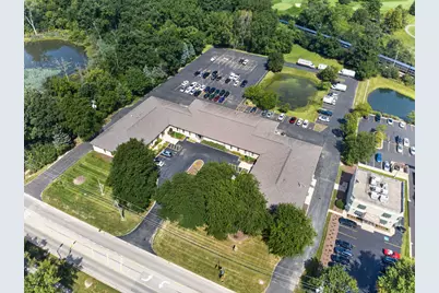 852 W Bartlett Road, Bartlett, IL 60103 - Photo 17