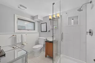 220 E Hillside Rd, Naperville, IL 60540 - Photo 37