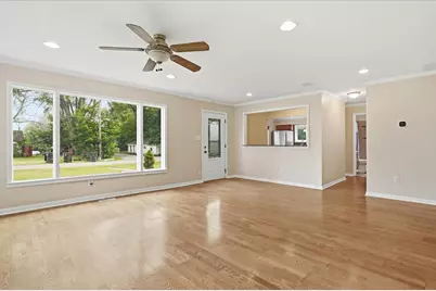 26797 W Longwood Drive, Ingleside, IL 60041 - Photo 5