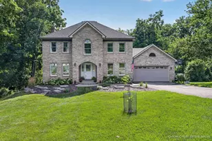 5N791 Ravine Dr, Saint Charles, IL 60175 - Photo 1