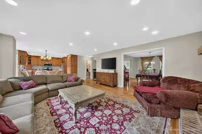 5N791 Ravine Drive, Saint Charles, IL 60175 - Photo 5