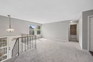5340 Crescent Ln, Oak Forest, IL 60452 - Photo 5