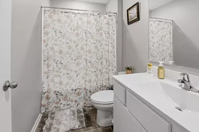 2018 Winterberry Trail, Wonder Lake, IL 60097 - Photo 19