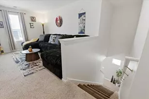 2018 Winterberry Trl, Wonder Lake, IL 60097 - Photo 21