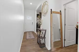 2018 Winterberry Trl, Wonder Lake, IL 60097 - Photo 11