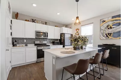 2018 Winterberry Trail, Wonder Lake, IL 60097 - Photo 5