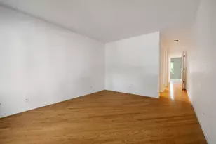 1153 S Linneman Rd, Mount Prospect, IL 60056 - Photo 13