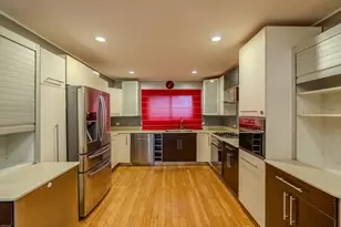 1044 Cumberland Ct, Vernon Hills, IL 60061 - Photo 9