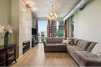 700 N Larrabee Street #1002, Chicago, IL 60654 - Photo 3