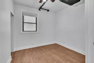 7025 5 N Sheridan Rd, Chicago, IL 60626 - Photo 11