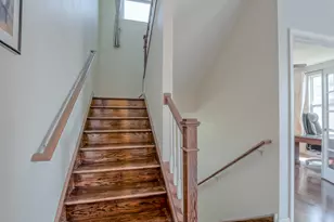 200 Concord Ct, Morton Grove, IL 60053 - Photo 13