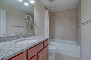 200 Concord Ct, Morton Grove, IL 60053 - Photo 15