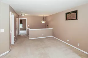 160 Neutrenton Ave, Elgin, IL 60120 - Photo 19