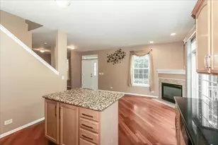 160 Neutrenton Ave, Elgin, IL 60120 - Photo 13