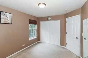 160 Neutrenton Ave, Elgin, IL 60120 - Photo 25