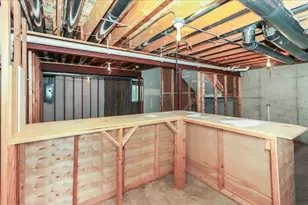 160 Neutrenton Ave, Elgin, IL 60120 - Photo 29