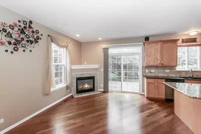 160 Neutrenton Avenue, Elgin, IL 60120 - Photo 9