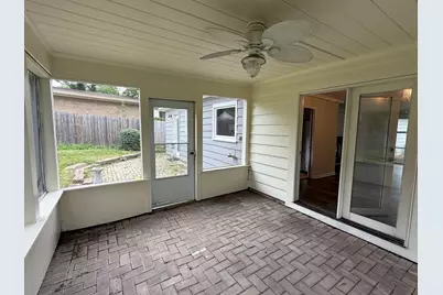 117 E Elm Street, Wheaton, IL 60189 - Photo 15