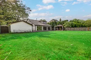 23327 N Wildwood Ln, Deerfield, IL 60015 - Photo 25