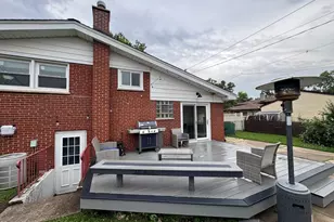 9834 S Kolmar Ave, Oak Lawn, IL 60453 - Photo 17