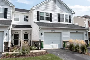 806 Woodewind Dr, Naperville, IL 60563 - Photo 1