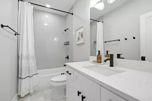 1635 N Central Park Ave, Chicago, IL 60647 - Photo 25