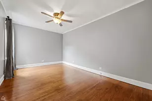 6121 N Hoyne Ave, Chicago, IL 60640 - Photo 13