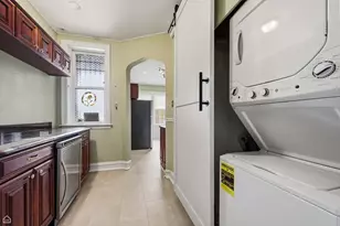 6121 N Hoyne Ave, Chicago, IL 60640 - Photo 9