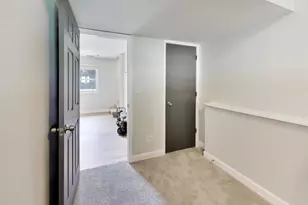 5418 Hillside Dr, McHenry, IL 60050 - Photo 7