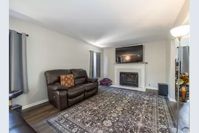 2734 Imperial Valley Trail, Aurora, IL 60503 - Photo 11