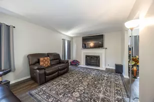 2734 Imperial Valley Trail, Aurora, IL 60503 - Photo 11