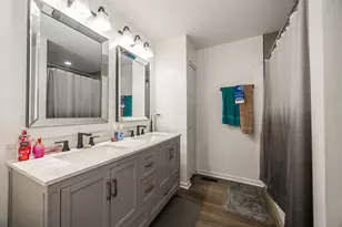 2734 Imperial Valley Trail, Aurora, IL 60503 - Photo 25