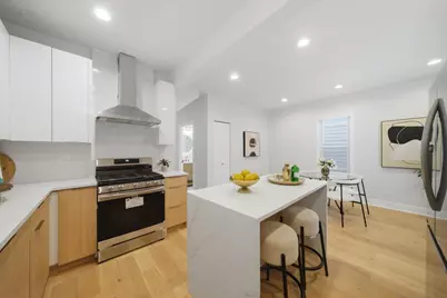 1641 N Springfield Avenue, Chicago, IL 60647 - Photo 9